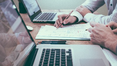 ��������Ӫ����������long8�Ŀ���֮��