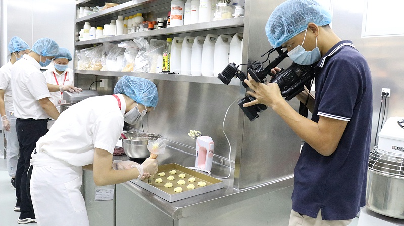 ʯ�����ż��߲ɷ�����long8 (1)