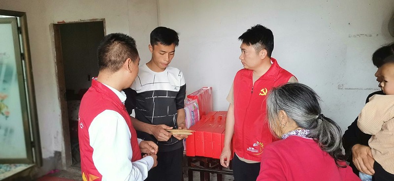 ���������ܼ��װ�������������Ա��Я�ֹ��� (2)