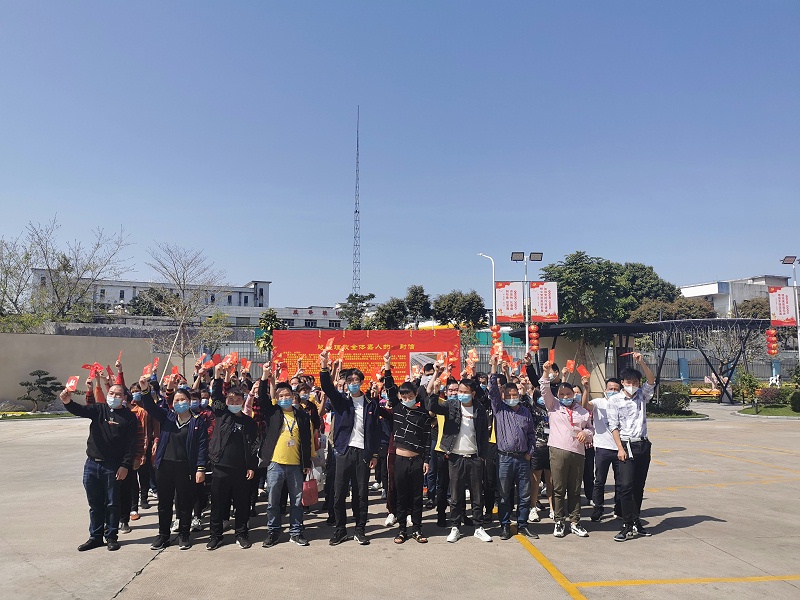 ����ͷ�������������������������������ǩ