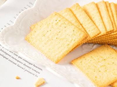 �ڿڴ��� ֻ��1MM���������������������������Ƭ